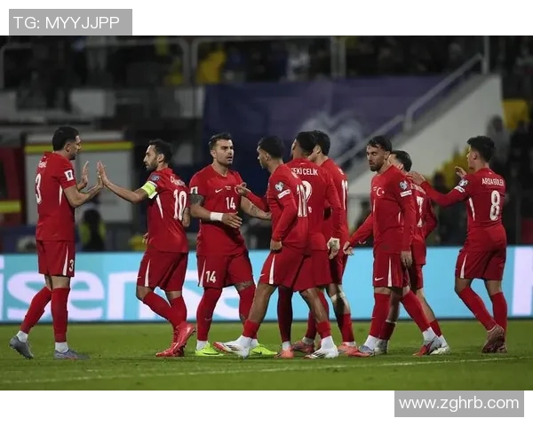 土耳其足球明星成长之路与辉煌成就深度解析